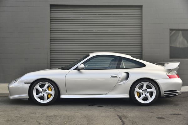 2002 Porsche GT2