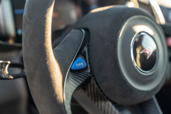2015 McLaren P1