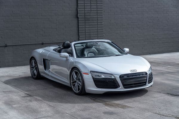 2014 Audi R8 V10 Spyder Quattro S Tronic in Ice Silver Metallic previously sold by Sandbox Motors