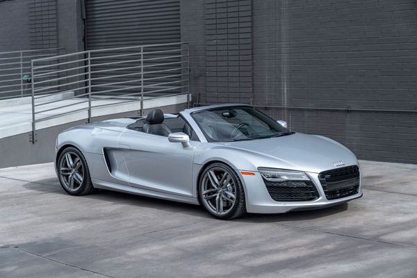 2014 Audi R8 V10 Spyder Quattro S Tronic in Ice Silver Metallic previously sold by Sandbox Motors