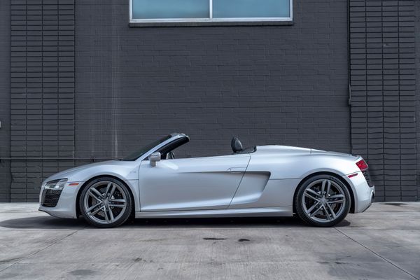 2014 Audi R8 V10 Spyder Quattro S Tronic in Ice Silver Metallic previously sold by Sandbox Motors