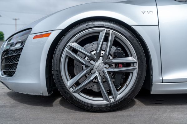 2014 Audi R8 V10 Spyder Quattro S Tronic in Ice Silver Metallic previously sold by Sandbox Motors
