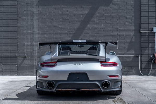 2018 Porsche 911 GT2 RS