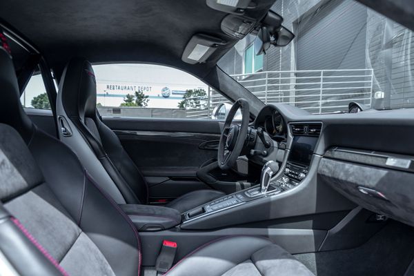2018 Porsche 911 GT2 RS
