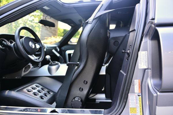 2006 Ford GT