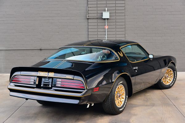 1977 Pontiac Firebird Trans Am Y82