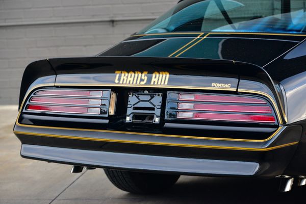 1977 Pontiac Firebird Trans Am Y82