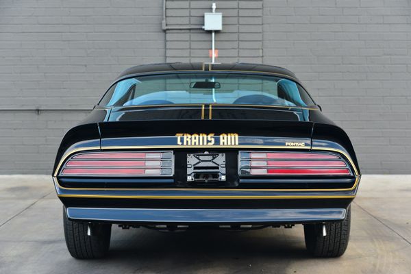 1977 Pontiac Firebird Trans Am Y82