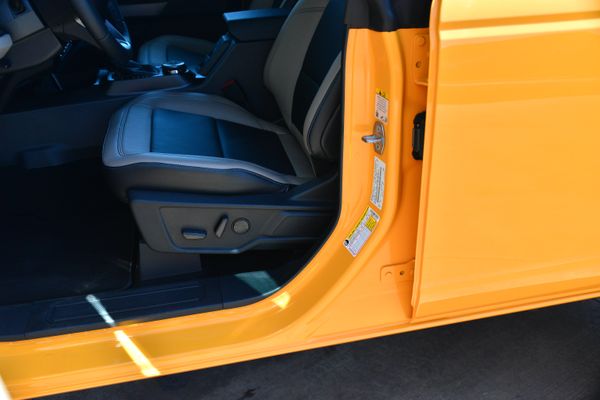 2022 Ford Bronco Wildtrak V6 4-Door, Cyber Orange Metallic, previously sold by Sandbox Motors