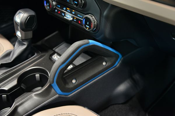 2022 Ford Bronco Wildtrak V6 4-Door, Cyber Orange Metallic, previously sold by Sandbox Motors