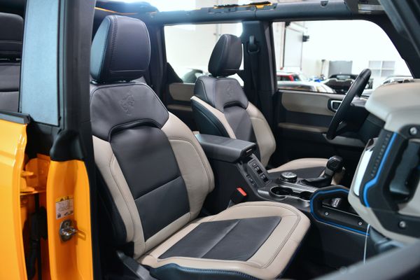 2022 Ford Bronco Wildtrak V6 4-Door, Cyber Orange Metallic, previously sold by Sandbox Motors