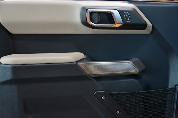 2022 Ford Bronco Wildtrak V6 4-Door, Cyber Orange Metallic, previously sold by Sandbox Motors