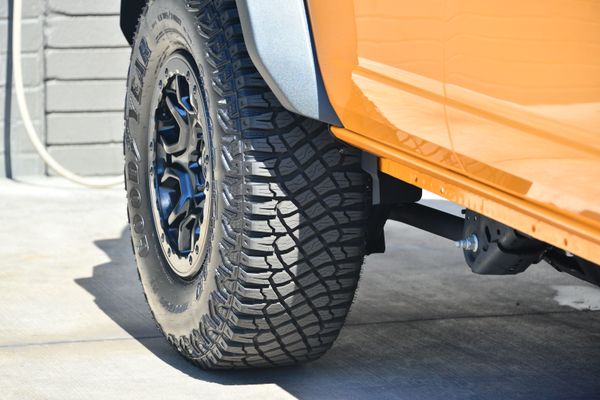 2022 Ford Bronco Wildtrak V6 4-Door, Cyber Orange Metallic, previously sold by Sandbox Motors