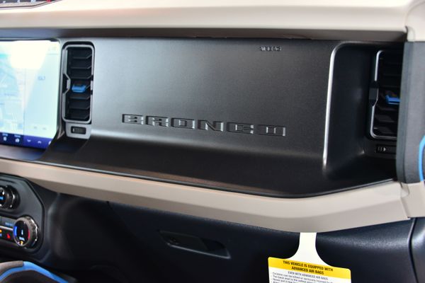 2022 Ford Bronco Wildtrak V6 4-Door, Cyber Orange Metallic, previously sold by Sandbox Motors