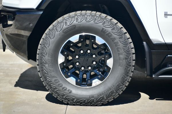 2022 GMC Hummer EV Edition 1