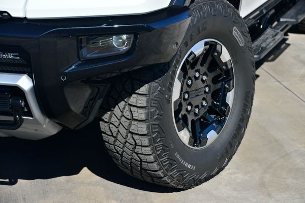2022 GMC Hummer EV Edition 1
