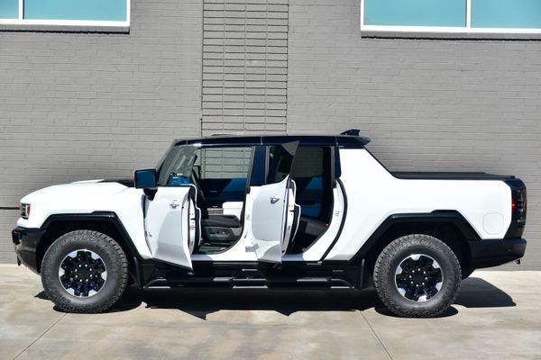 2022 GMC Hummer EV Edition 1