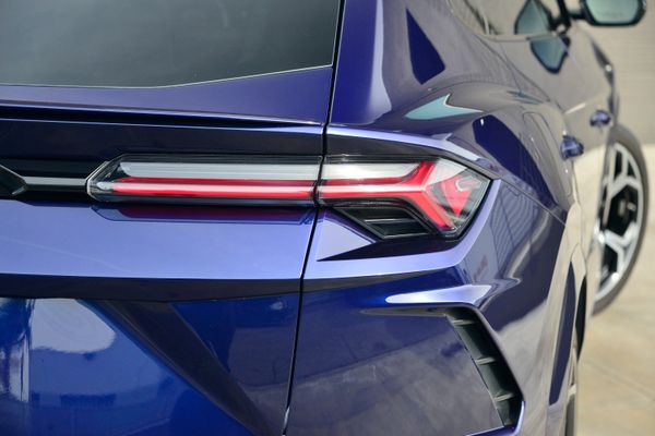 2019 Lamborghini Urus