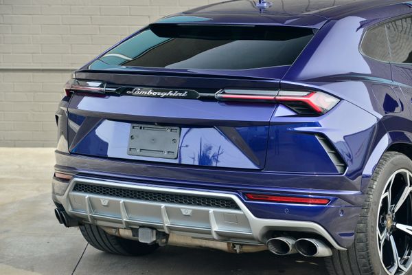 2019 Lamborghini Urus