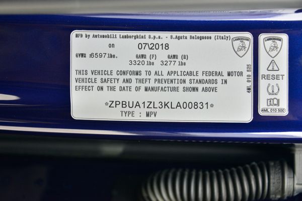 2019 Lamborghini Urus