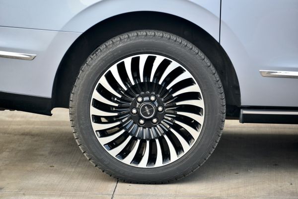 2019 Lincoln Navigator