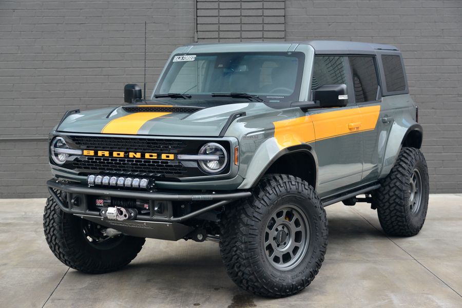 2022 Ford Bronco Wildtrak V6 4-Door, gray with orange accents, previously sold by Sandbox Motors
