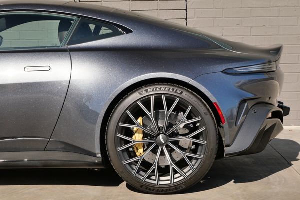 2023 Aston Martin V12 Vantage