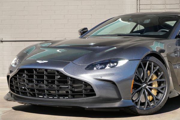 2023 Aston Martin V12 Vantage