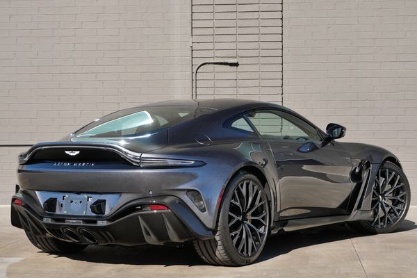 2023 Aston Martin V12 Vantage