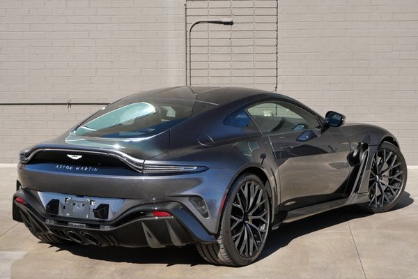 2023 Aston Martin V12 Vantage