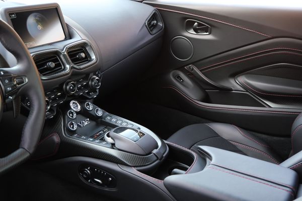 2023 Aston Martin V12 Vantage