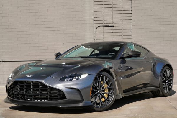 2023 Aston Martin V12 Vantage