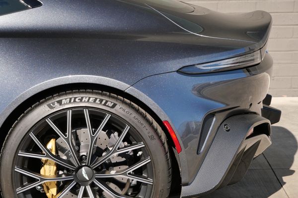2023 Aston Martin V12 Vantage