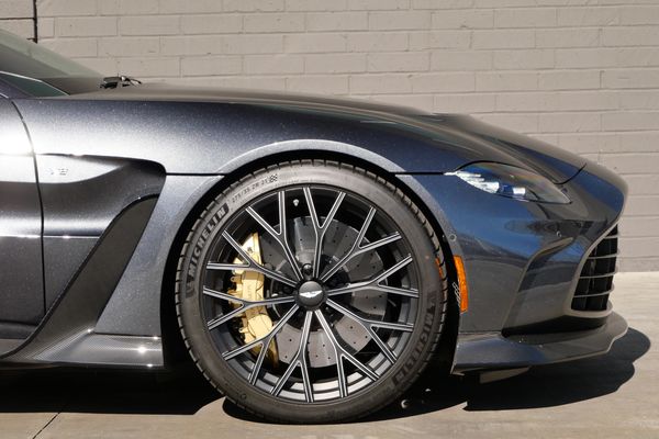 2023 Aston Martin V12 Vantage