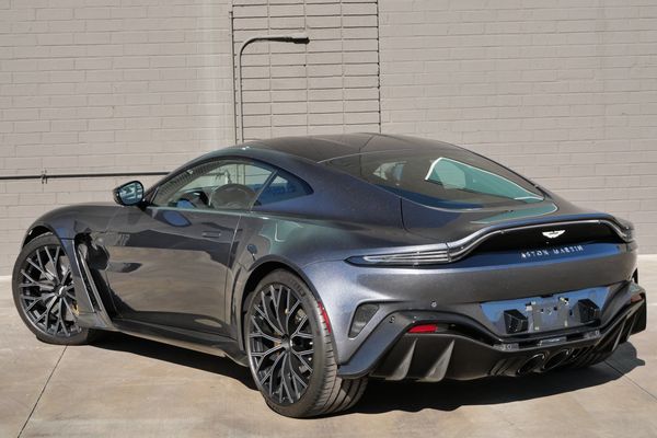 2023 Aston Martin V12 Vantage