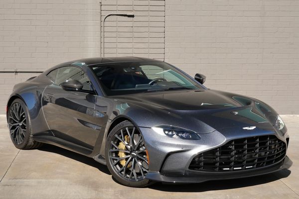 2023 Aston Martin V12 Vantage