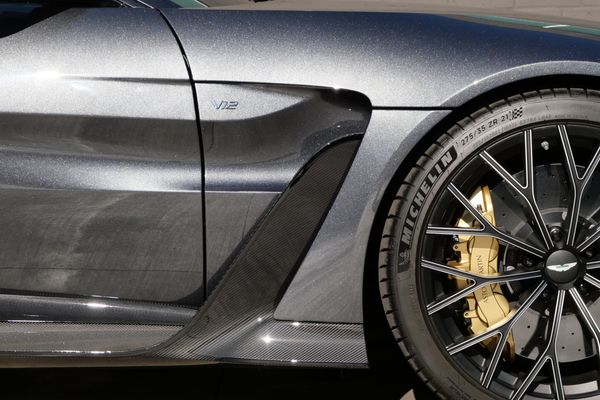 2023 Aston Martin V12 Vantage
