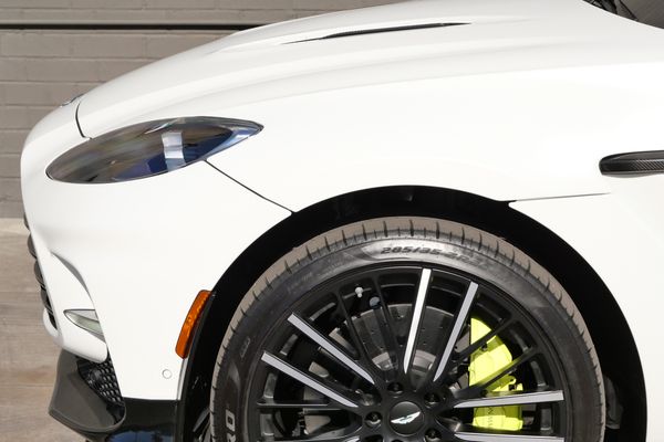 2023 Aston Martin DBX