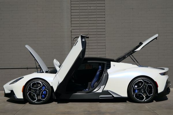 2022 Maserati MC20