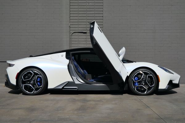 2022 Maserati MC20