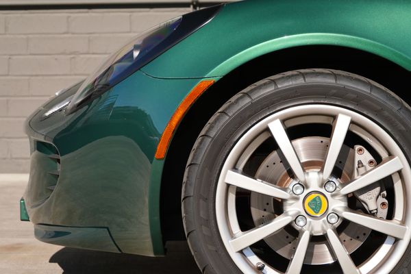 2005 Lotus Elise