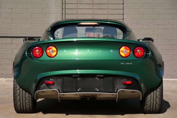 2005 Lotus Elise