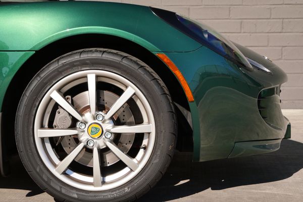 2005 Lotus Elise