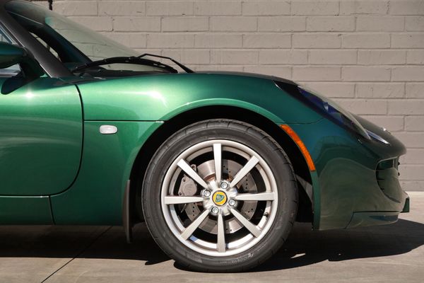2005 Lotus Elise