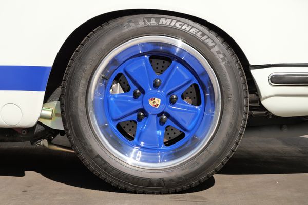 1972 Porsche 911T RS Style