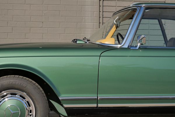 1970 Mercedes-Benz 280 SL
