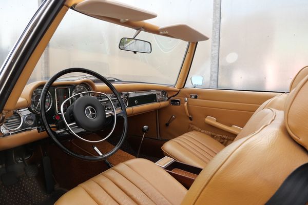1970 Mercedes-Benz 280 SL