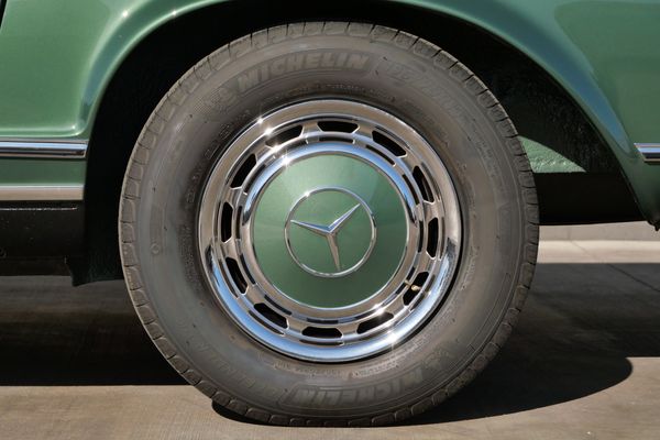 1970 Mercedes-Benz 280 SL