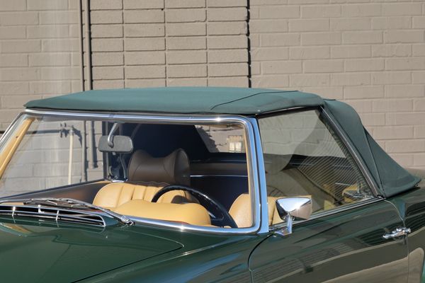 1970 Mercedes-Benz 280 SL