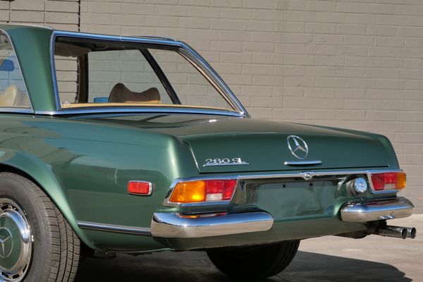 1970 Mercedes-Benz 280 SL